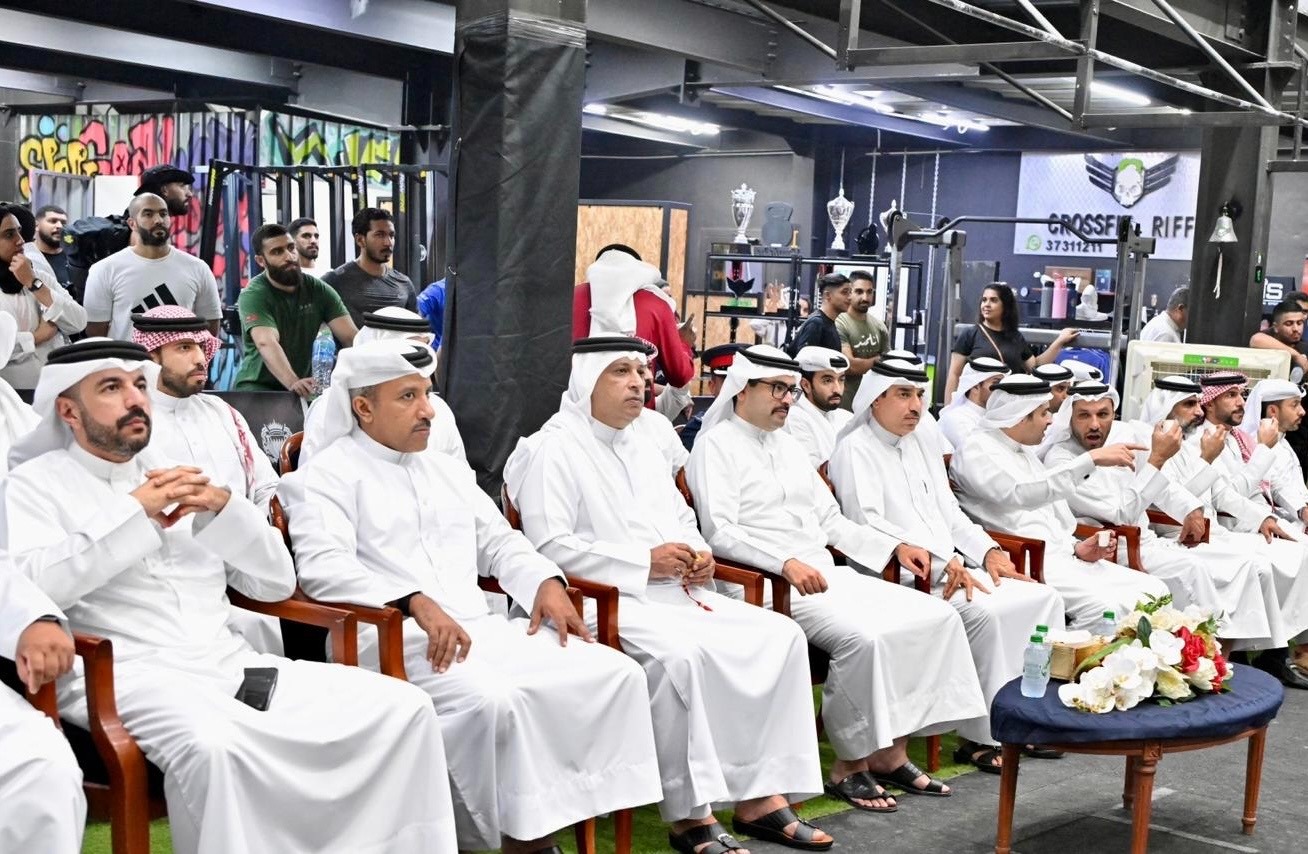 بحضور سمو محافظ المحافظة الجنوبية..،  المباحث والأدلة الجنائية تنظم  بطولة اليوم العالمي لمكافحة المخدرات للياقة البدنية <